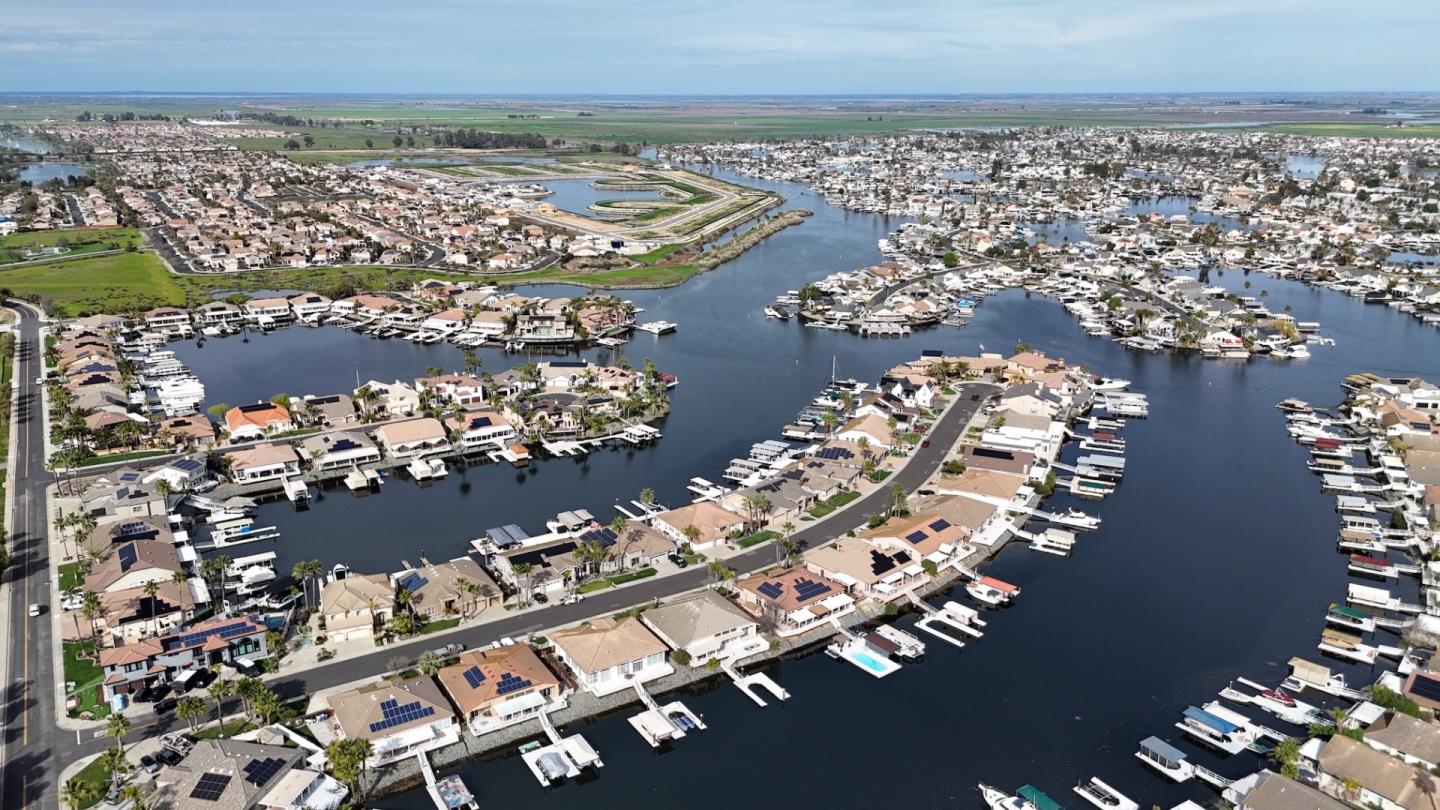 3916 Lighthouse Place