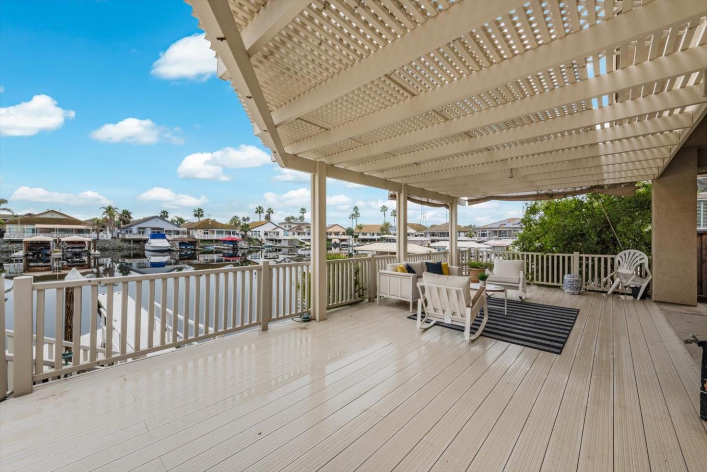 3916 Lighthouse Place