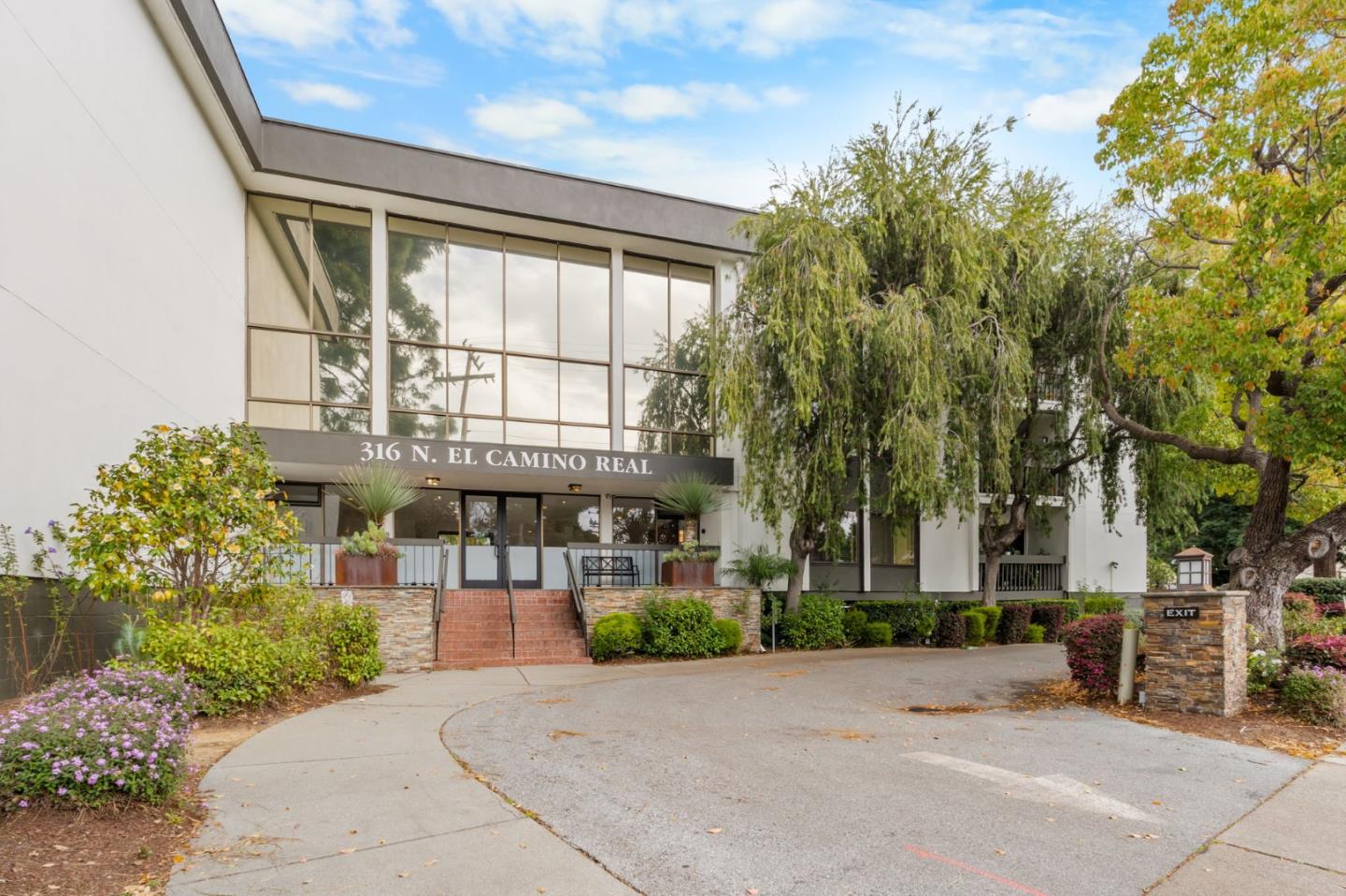 316 North El Camino Real 105