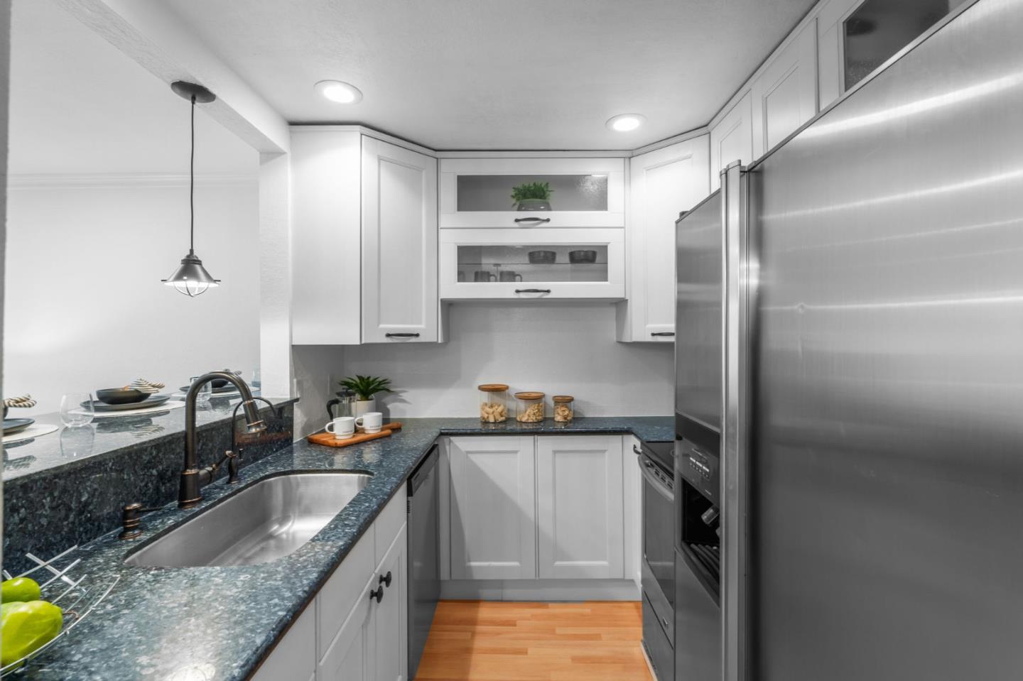 316 North El Camino Real 105