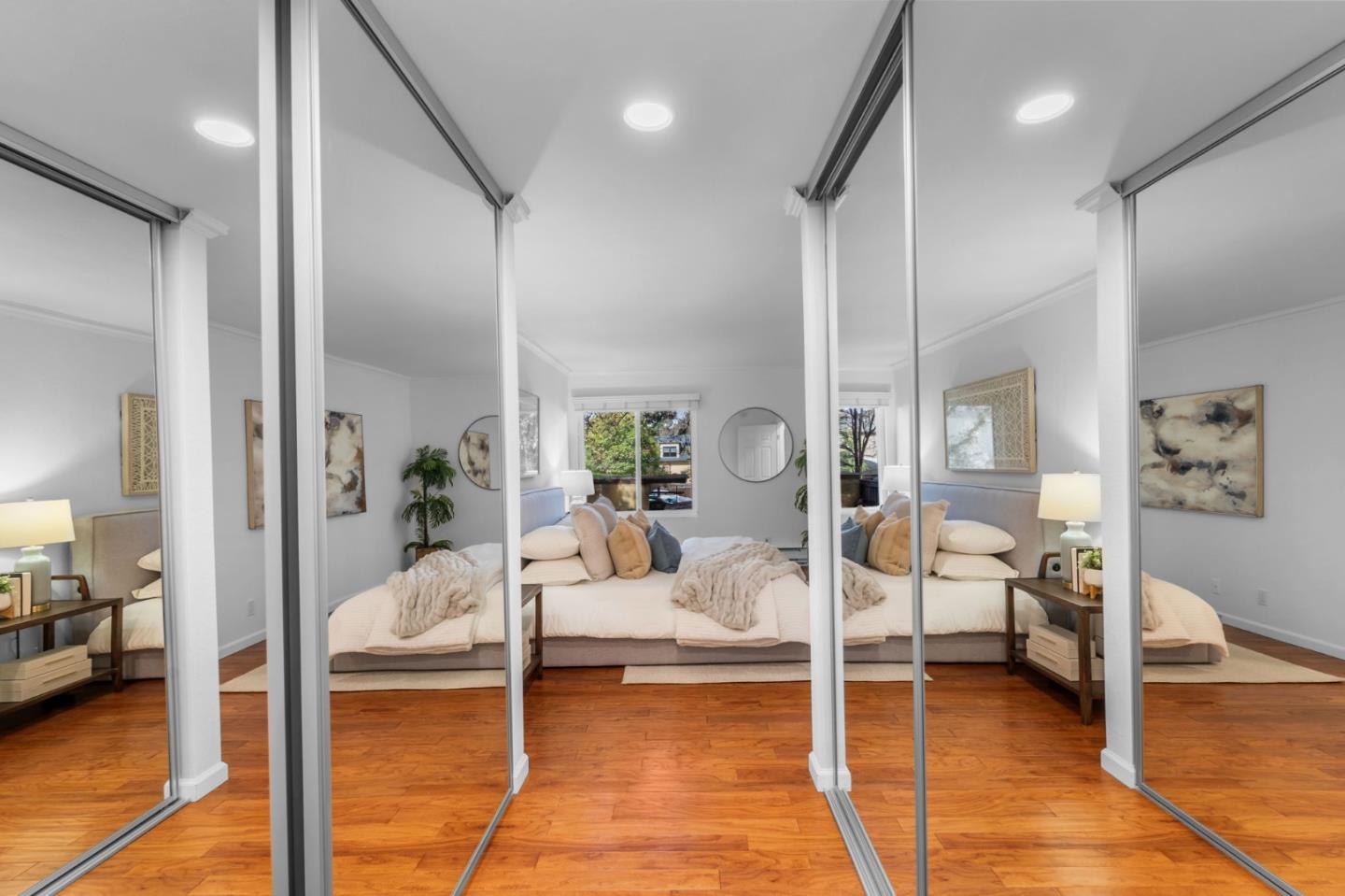 316 North El Camino Real 105