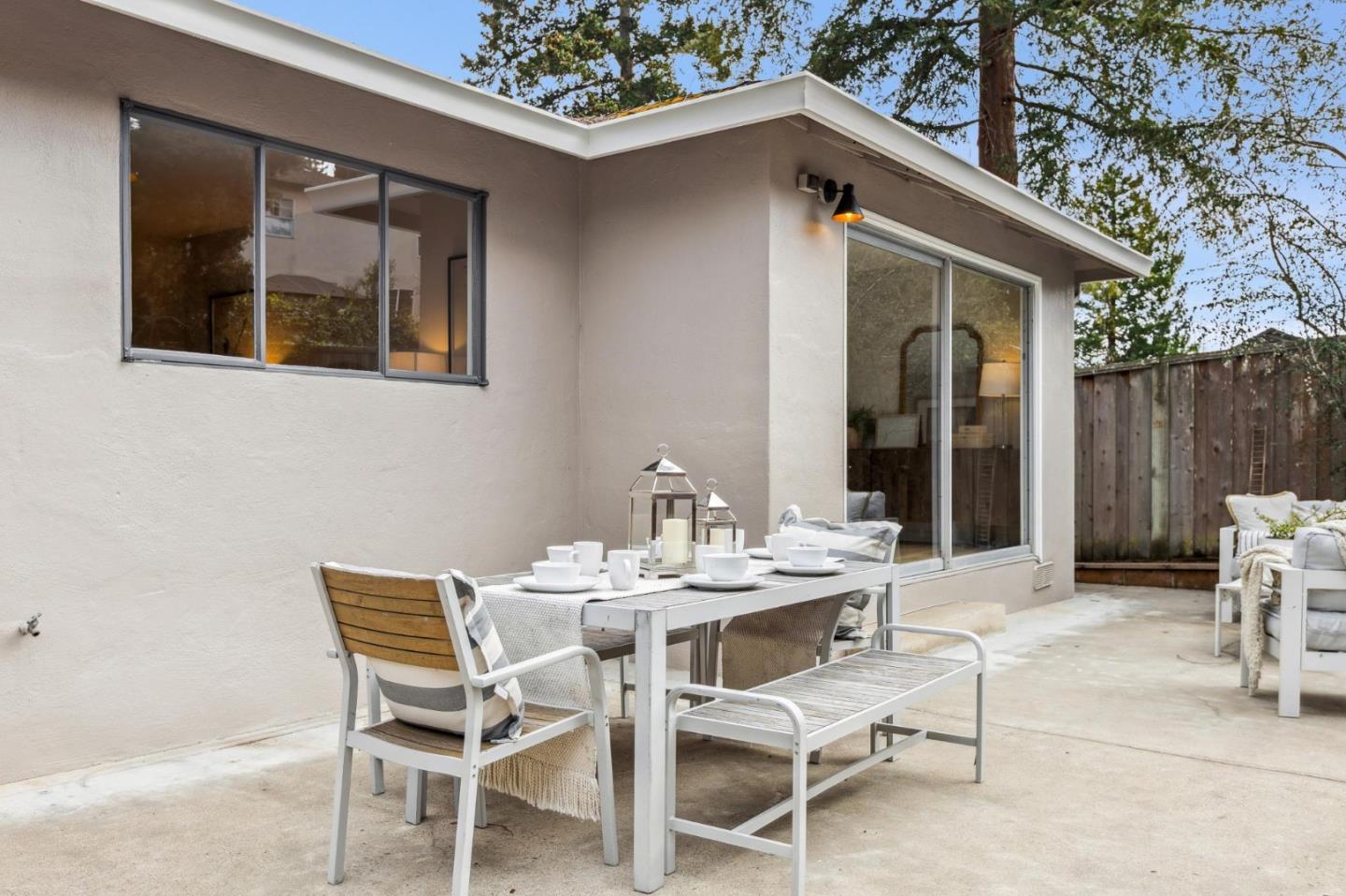 602 Alameda De Las Pulgas