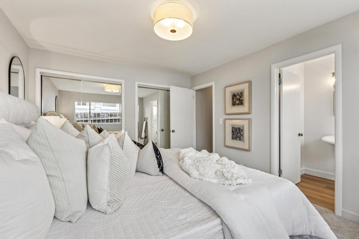 602 Alameda De Las Pulgas