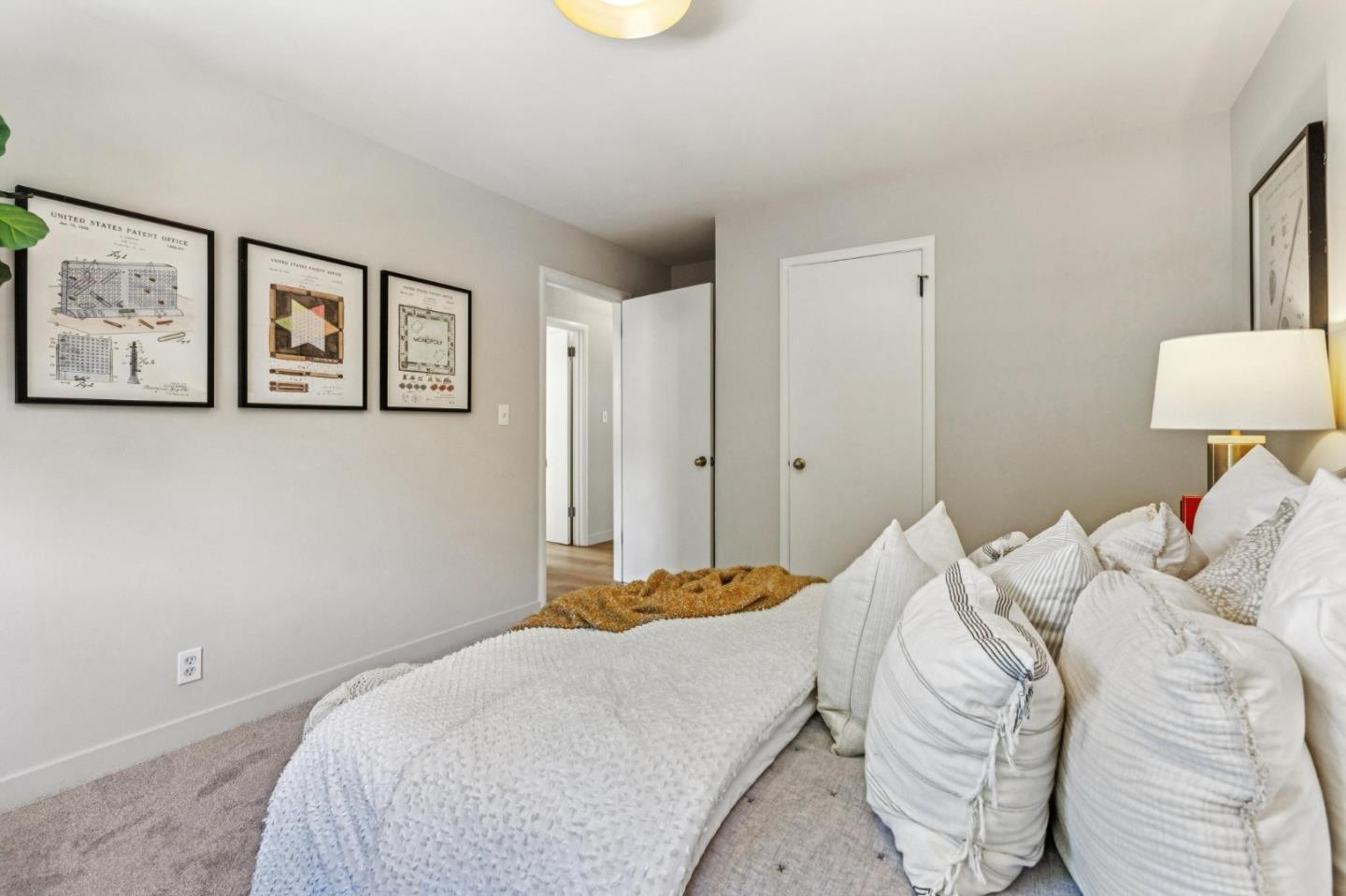 602 Alameda De Las Pulgas