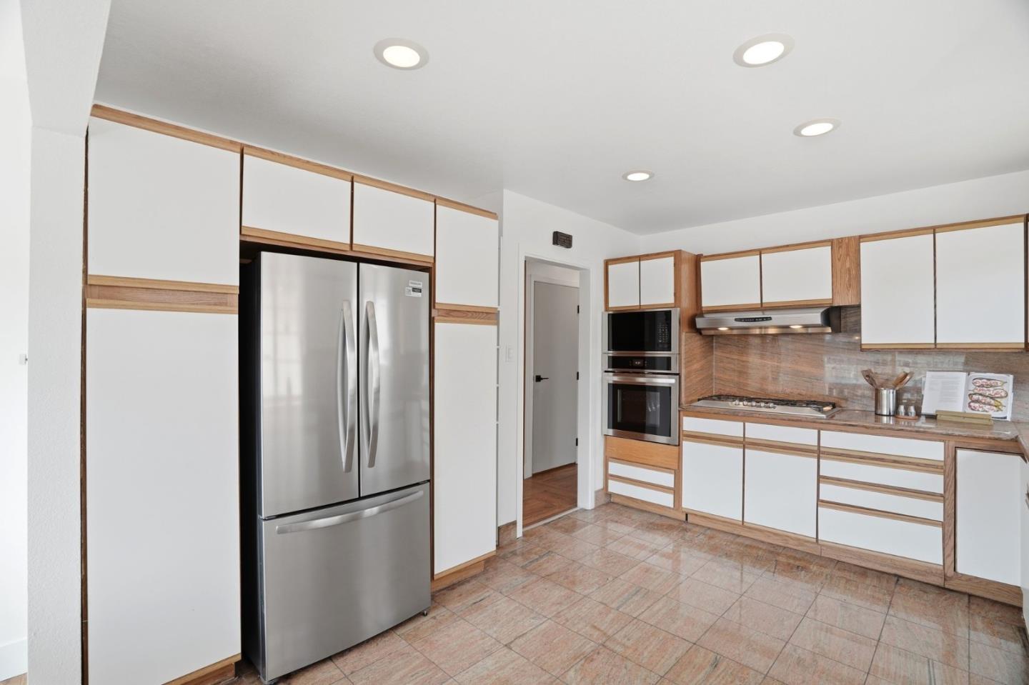 1469 Southgate Avenue