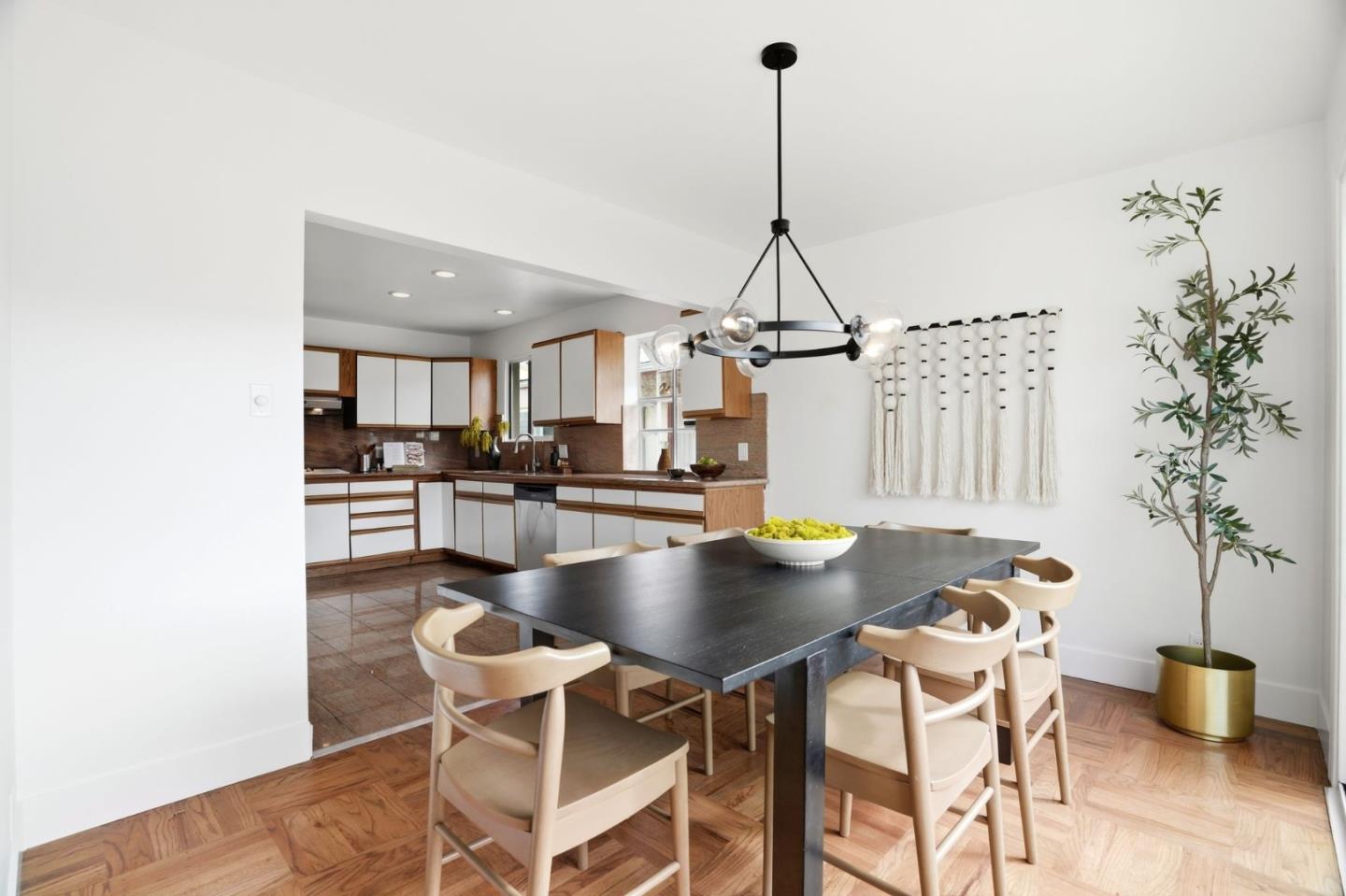 1469 Southgate Avenue