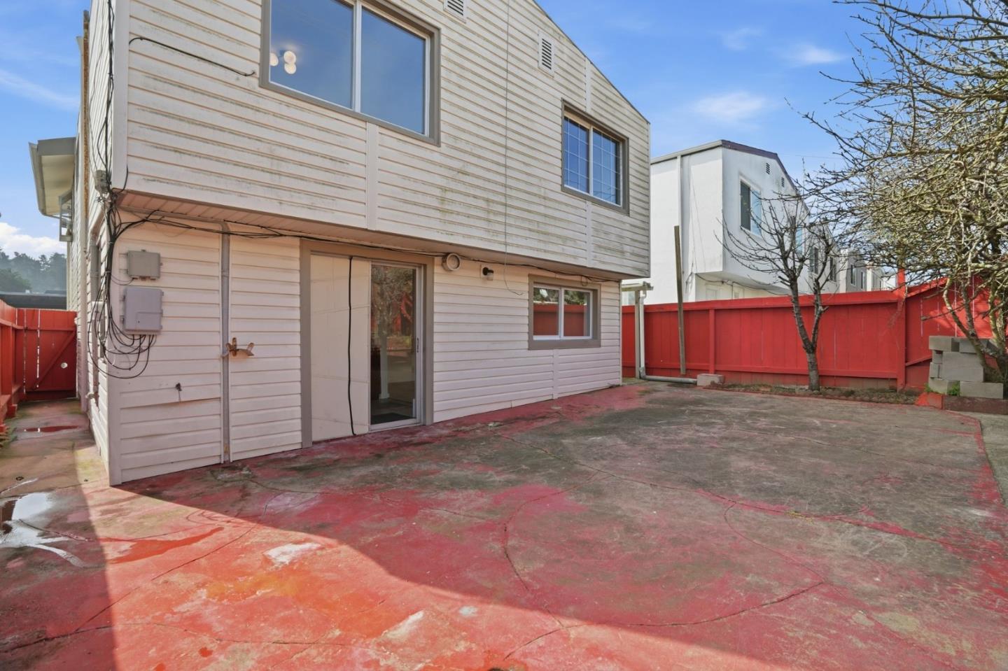 1469 Southgate Avenue