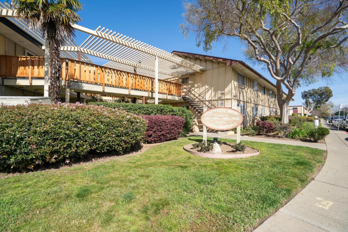 3033 Los Prados Street 229