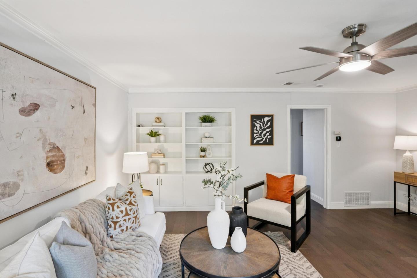 3033 Los Prados Street 229