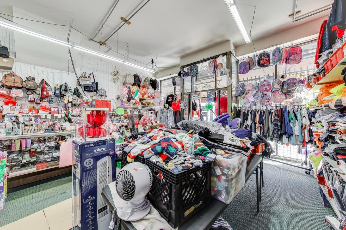 4592-4594 Mission Street