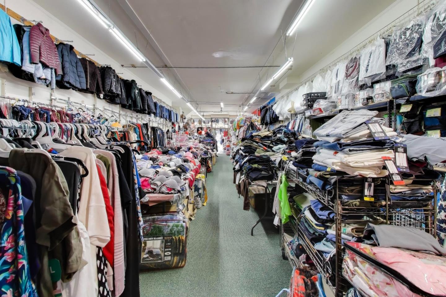 4592-4594 Mission Street