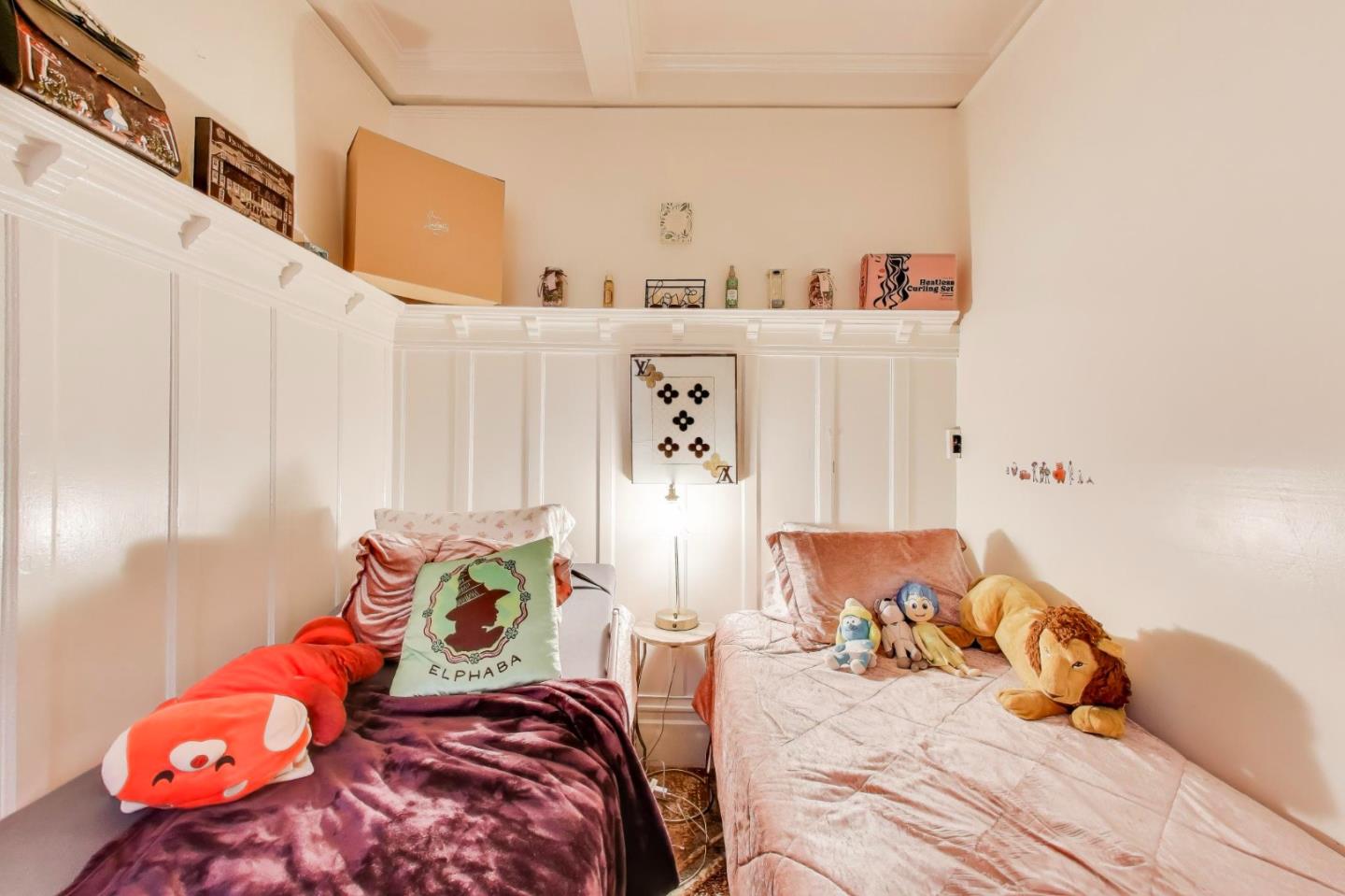 4592-4594 Mission Street