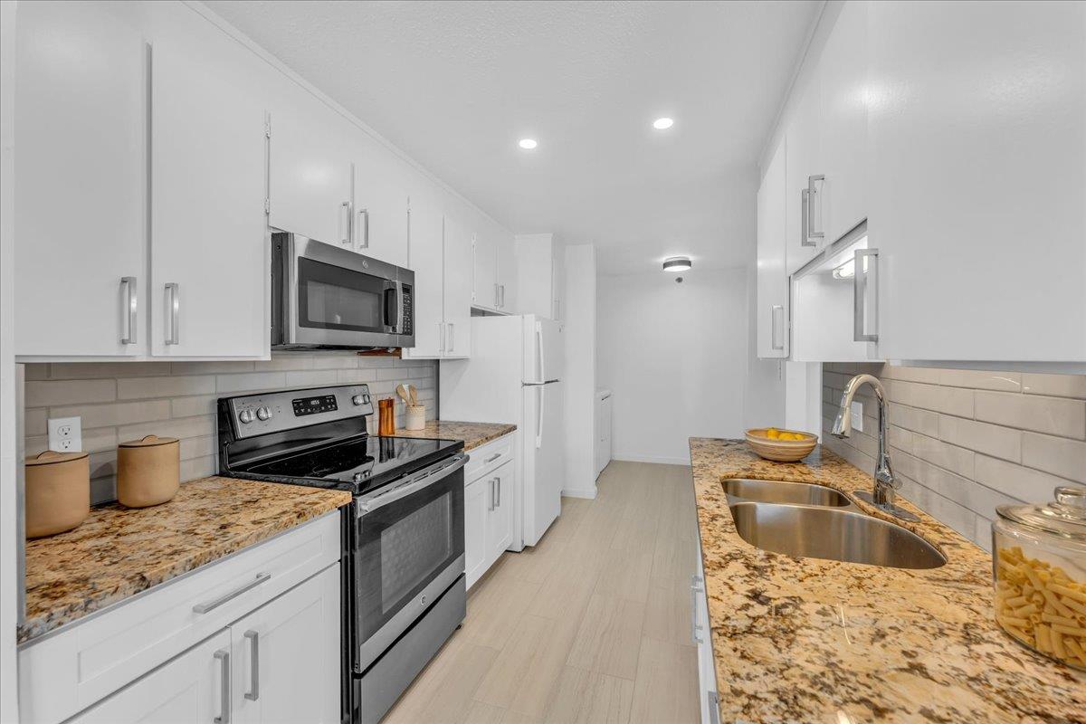 353 Philip Drive 304