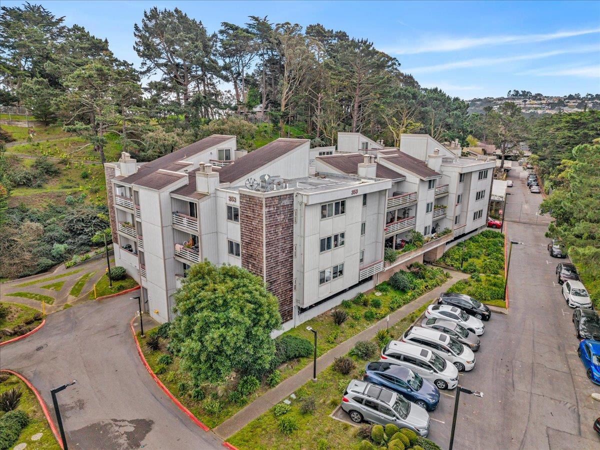 353 Philip Drive 304
