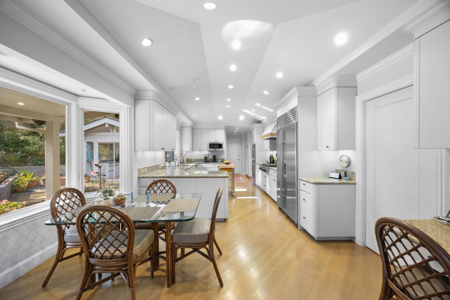 915 Link Road