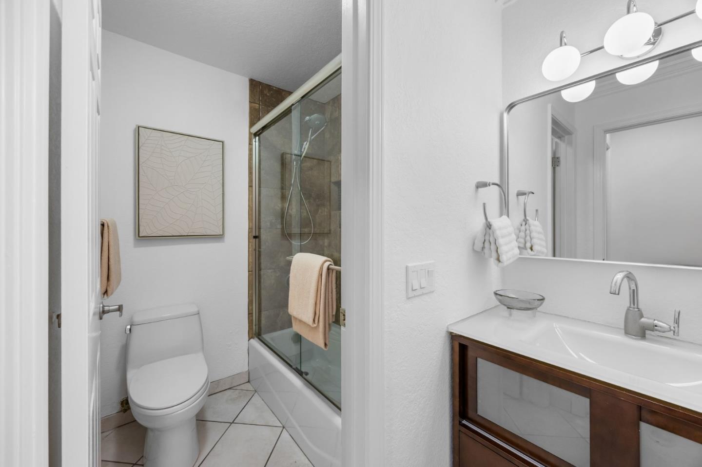 320 Vallejo Drive 30