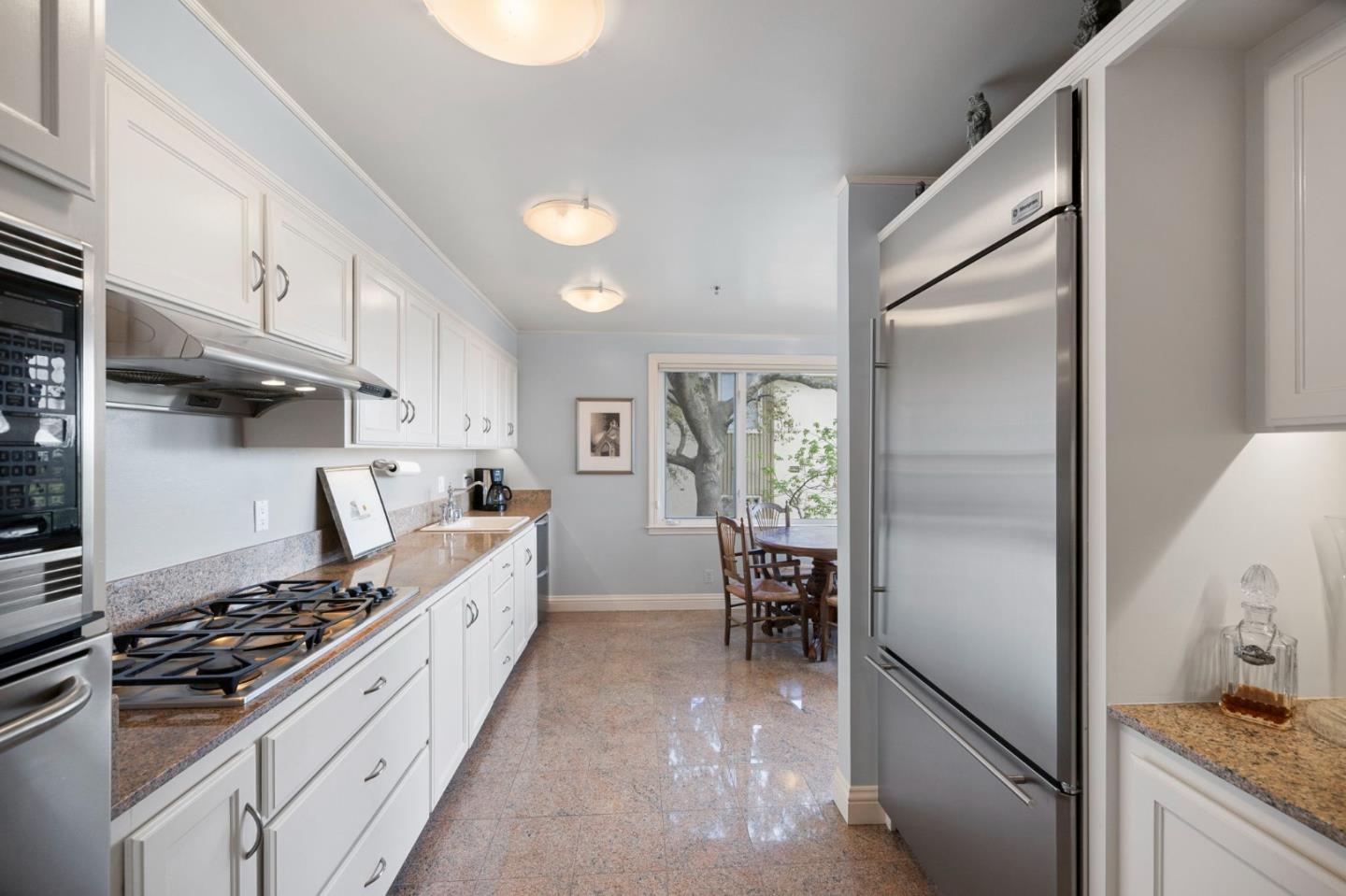 24 Mounds Road A