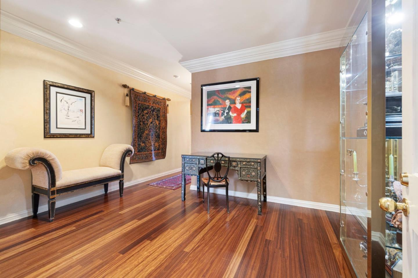 24 Mounds Road A