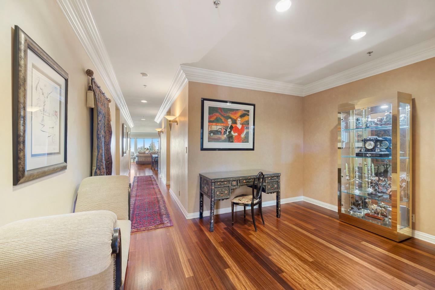 24 Mounds Road A