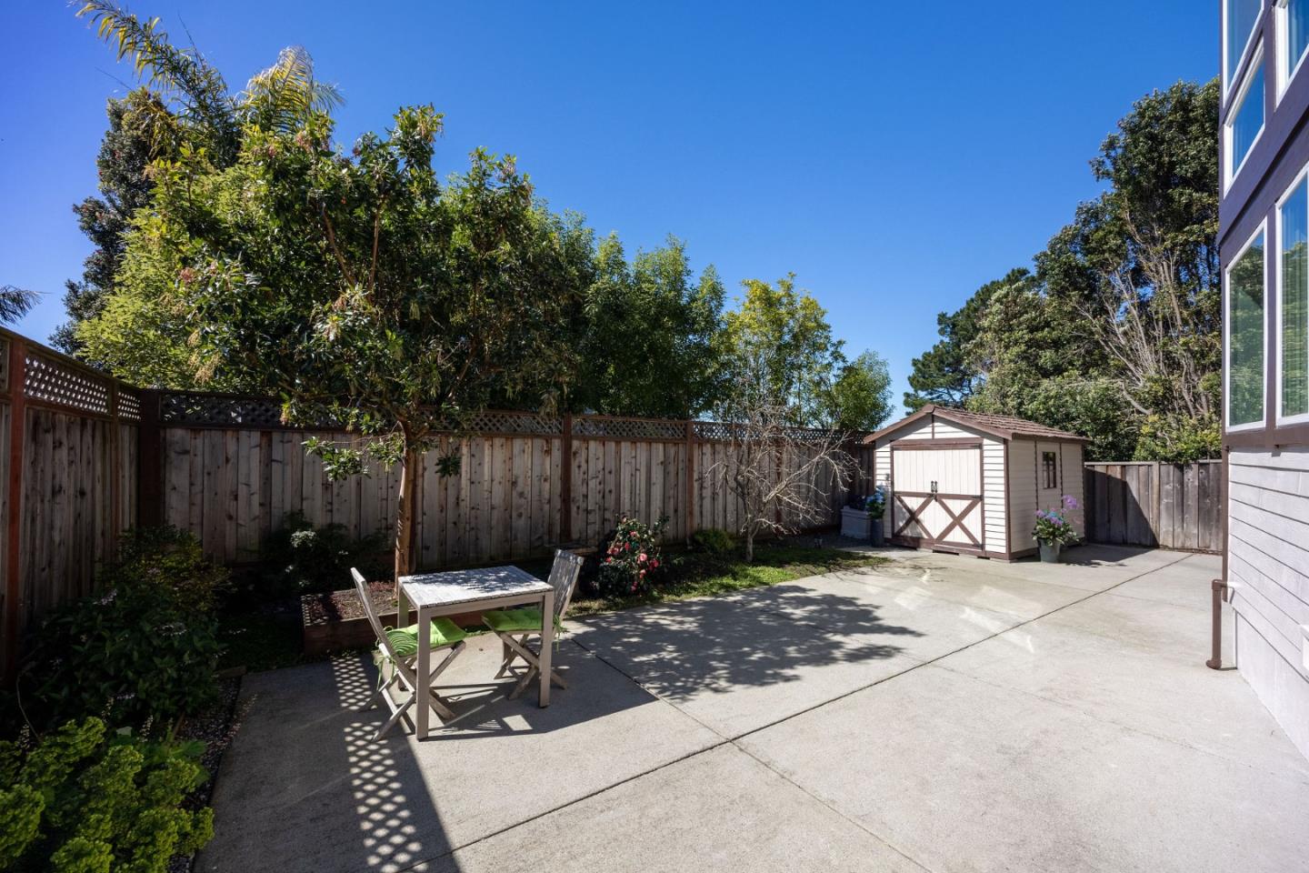 350 6th Avenue