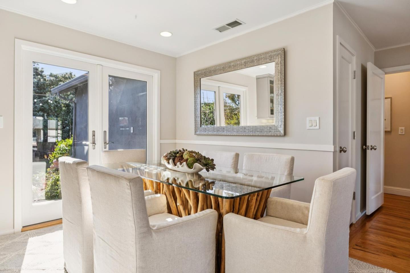 3612 Santiago Street