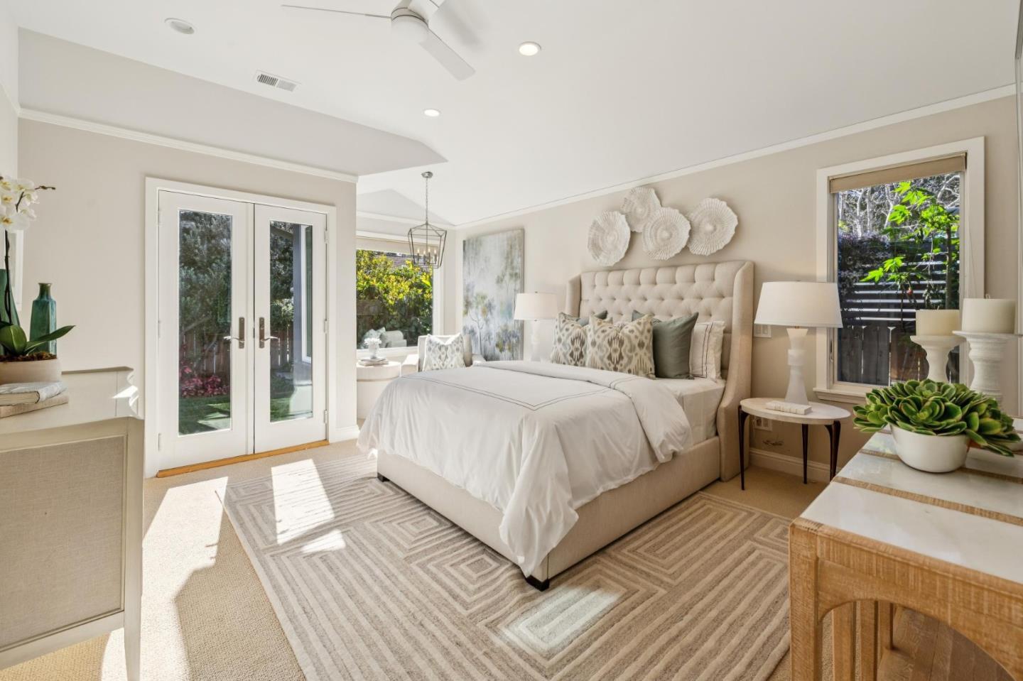 3612 Santiago Street