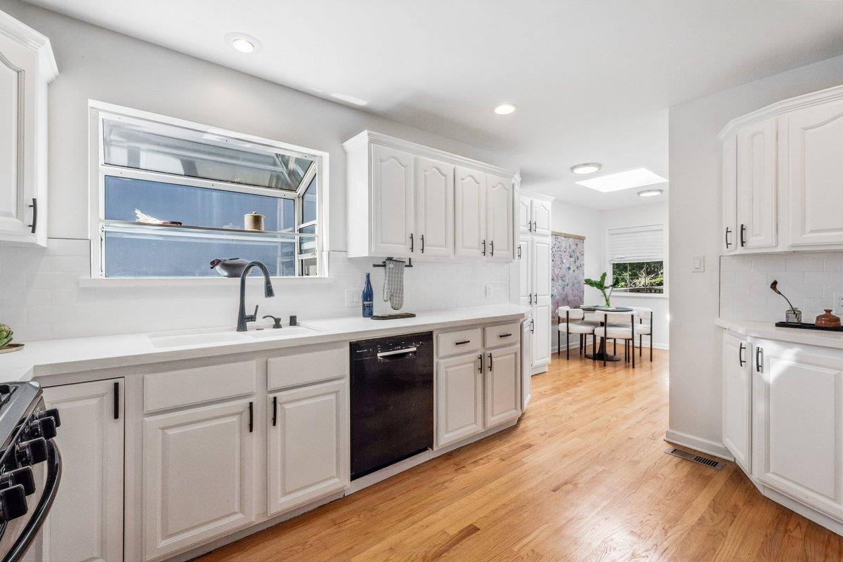 368 Northgate Avenue