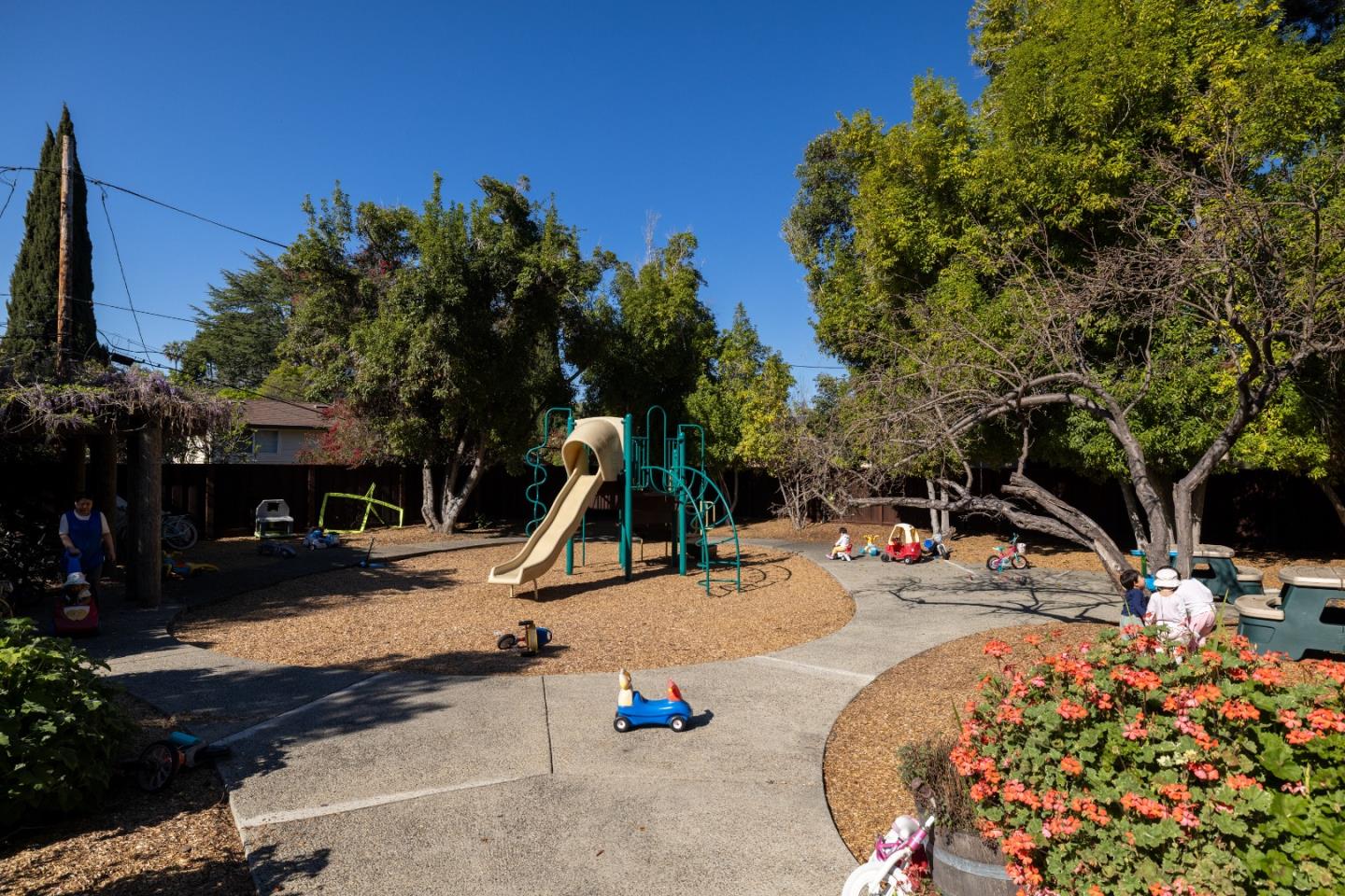 2456 West Bayshore Road 10