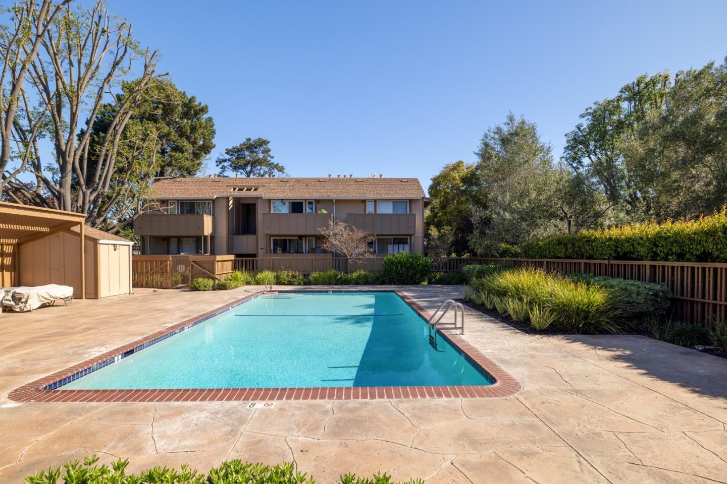 2456 West Bayshore Road 10