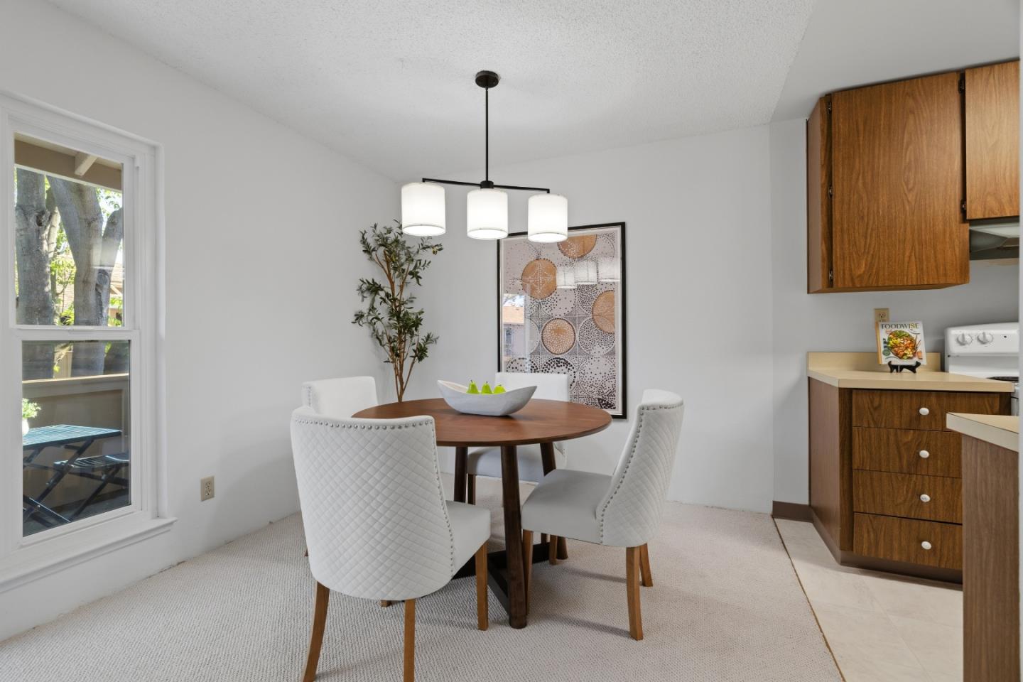 2456 West Bayshore Road 10