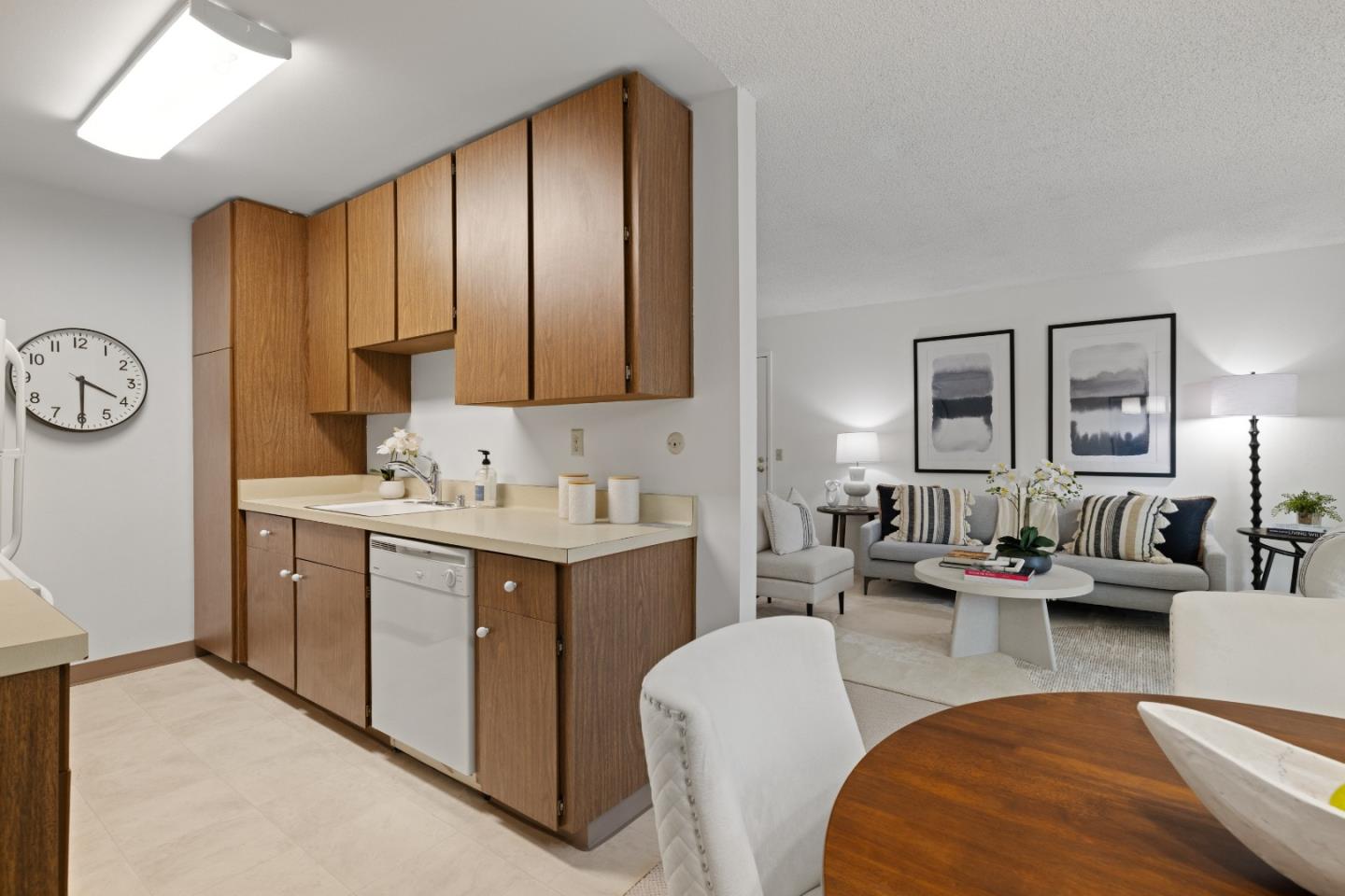 2456 West Bayshore Road 10