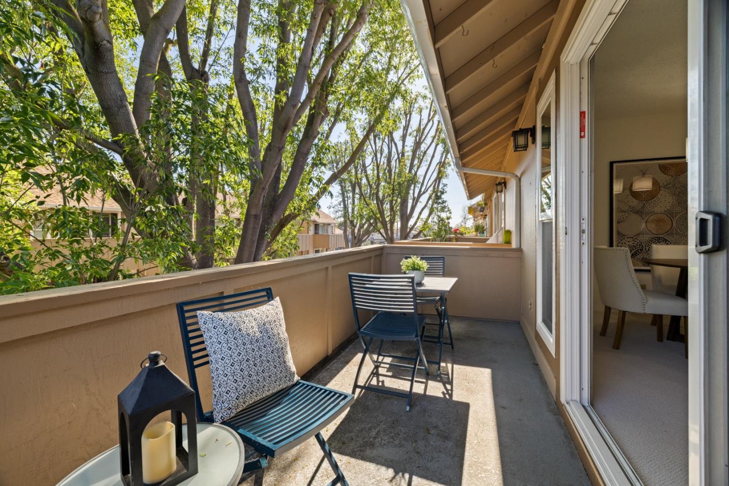 2456 West Bayshore Road 10