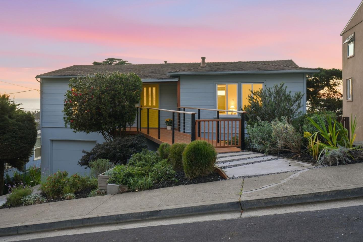 14 Cragmont Court