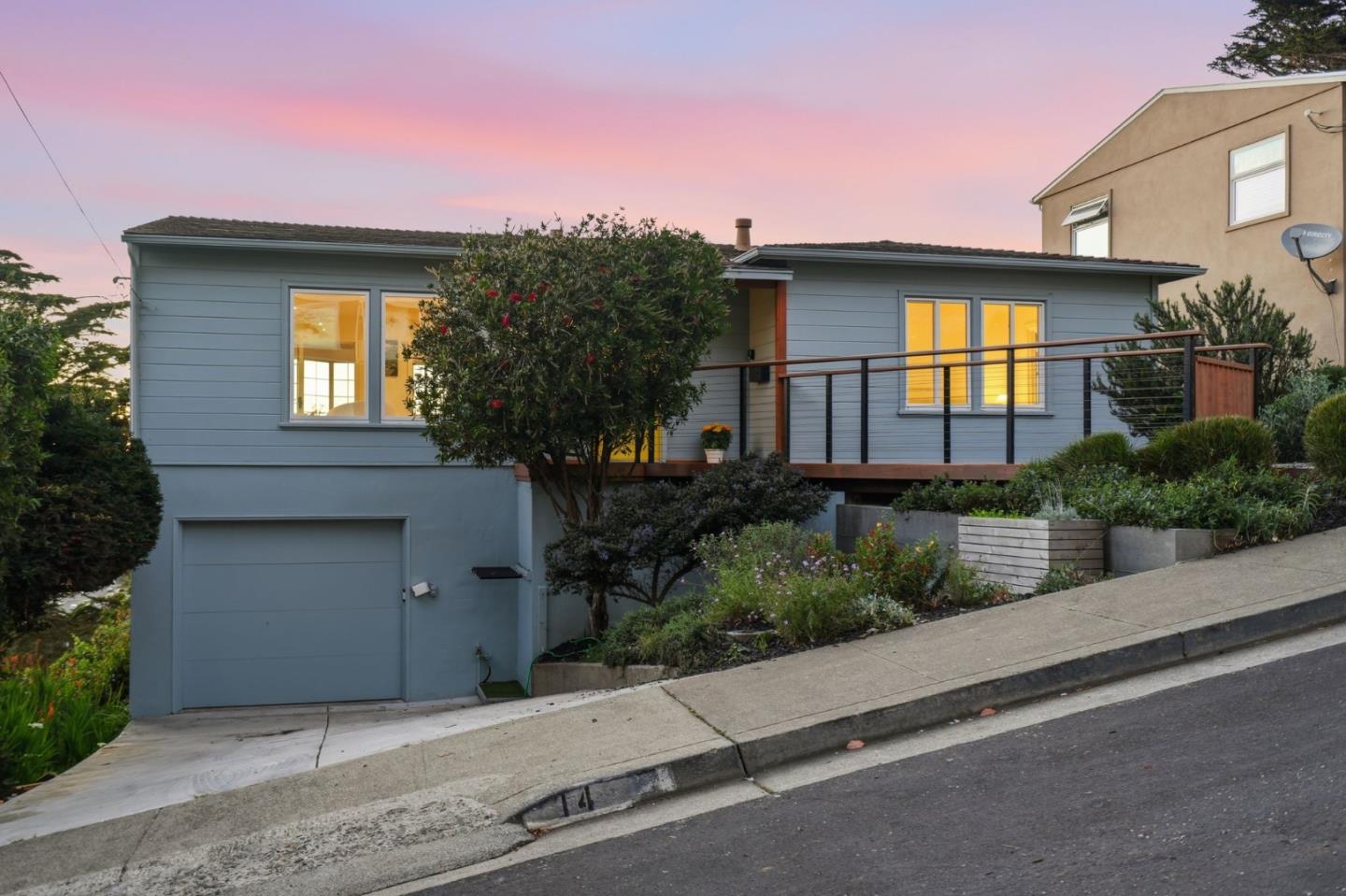 14 Cragmont Court