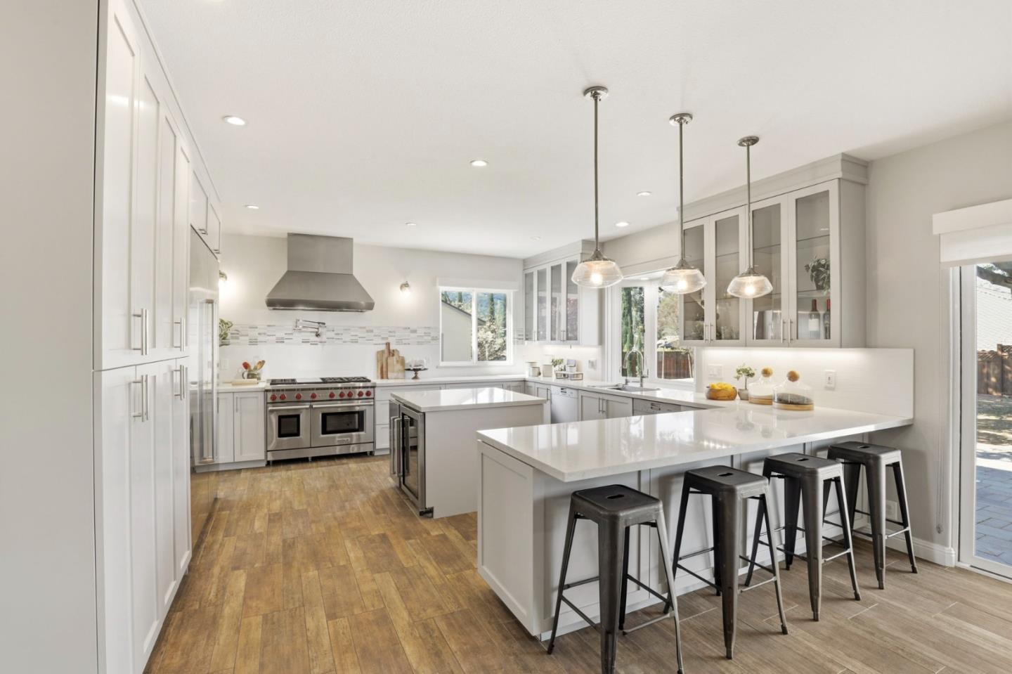 1103 Barnes Lane