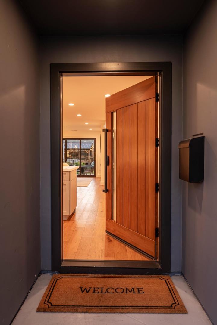 1162 Mckinley Street