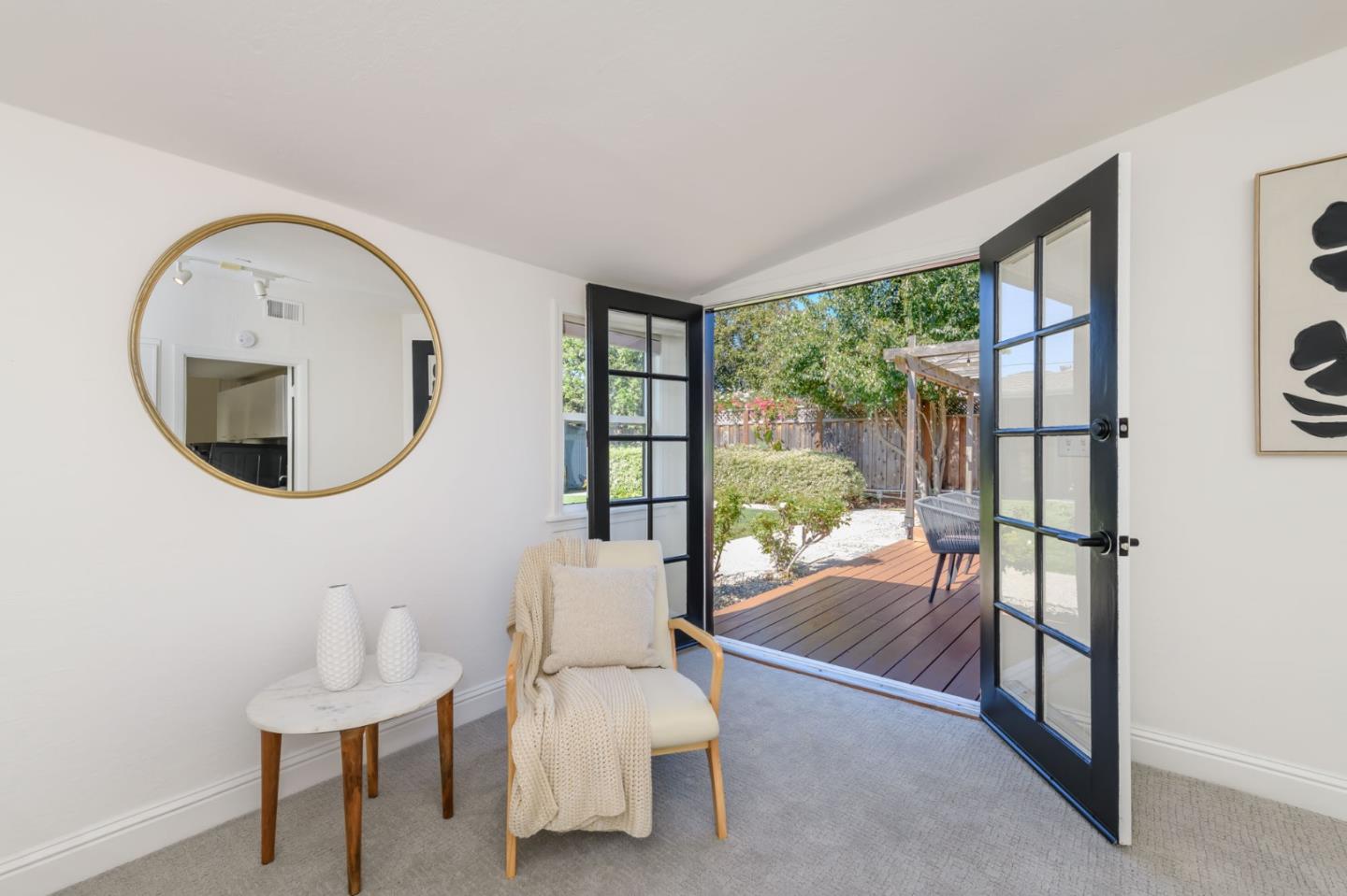 1162 Mckinley Street