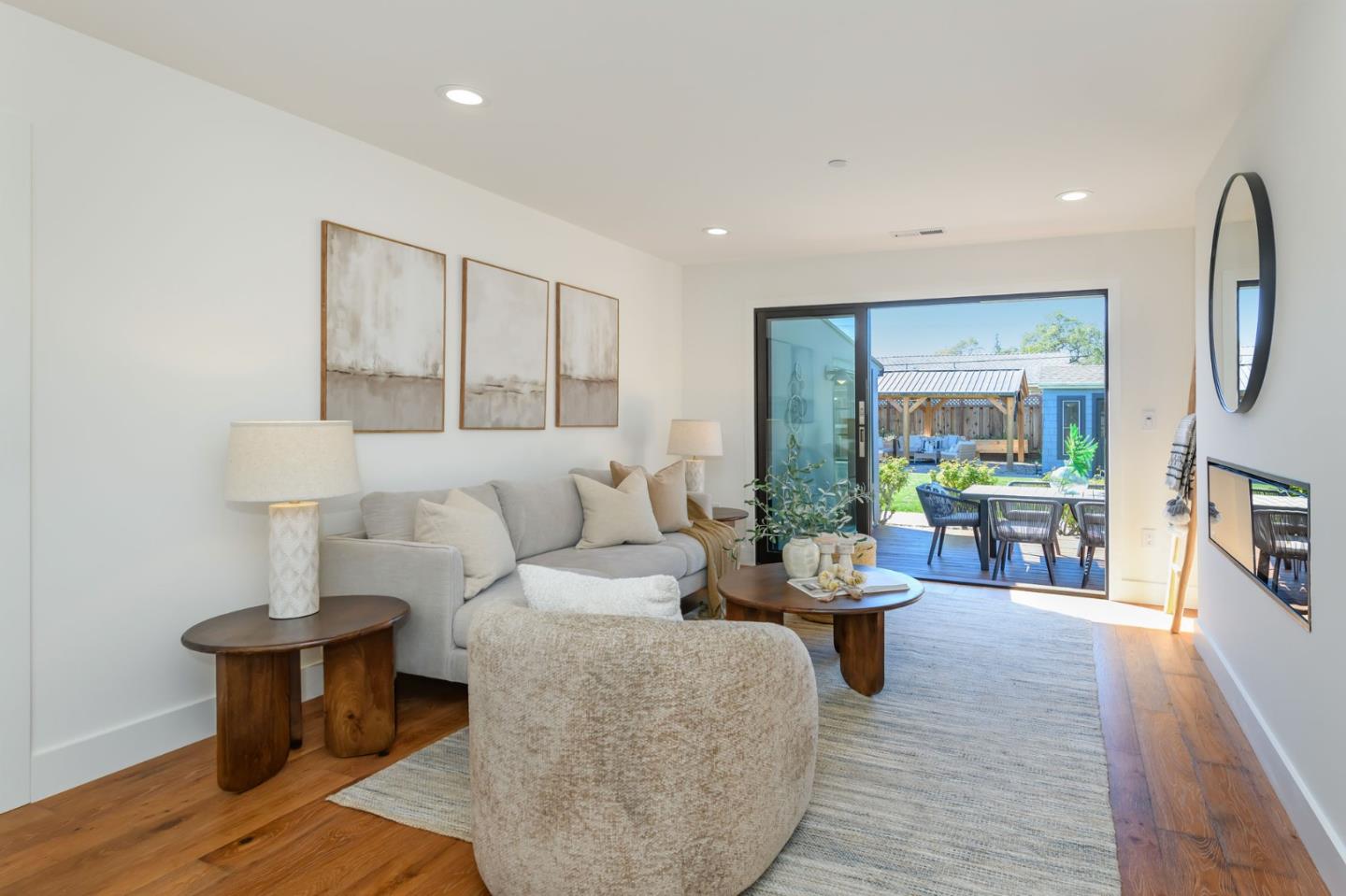 1162 Mckinley Street