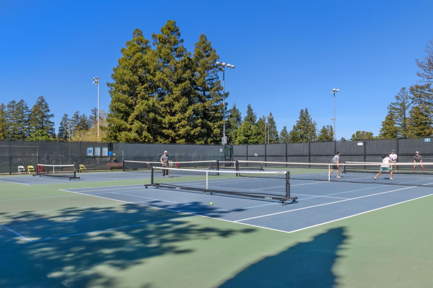 1162 Mckinley Street