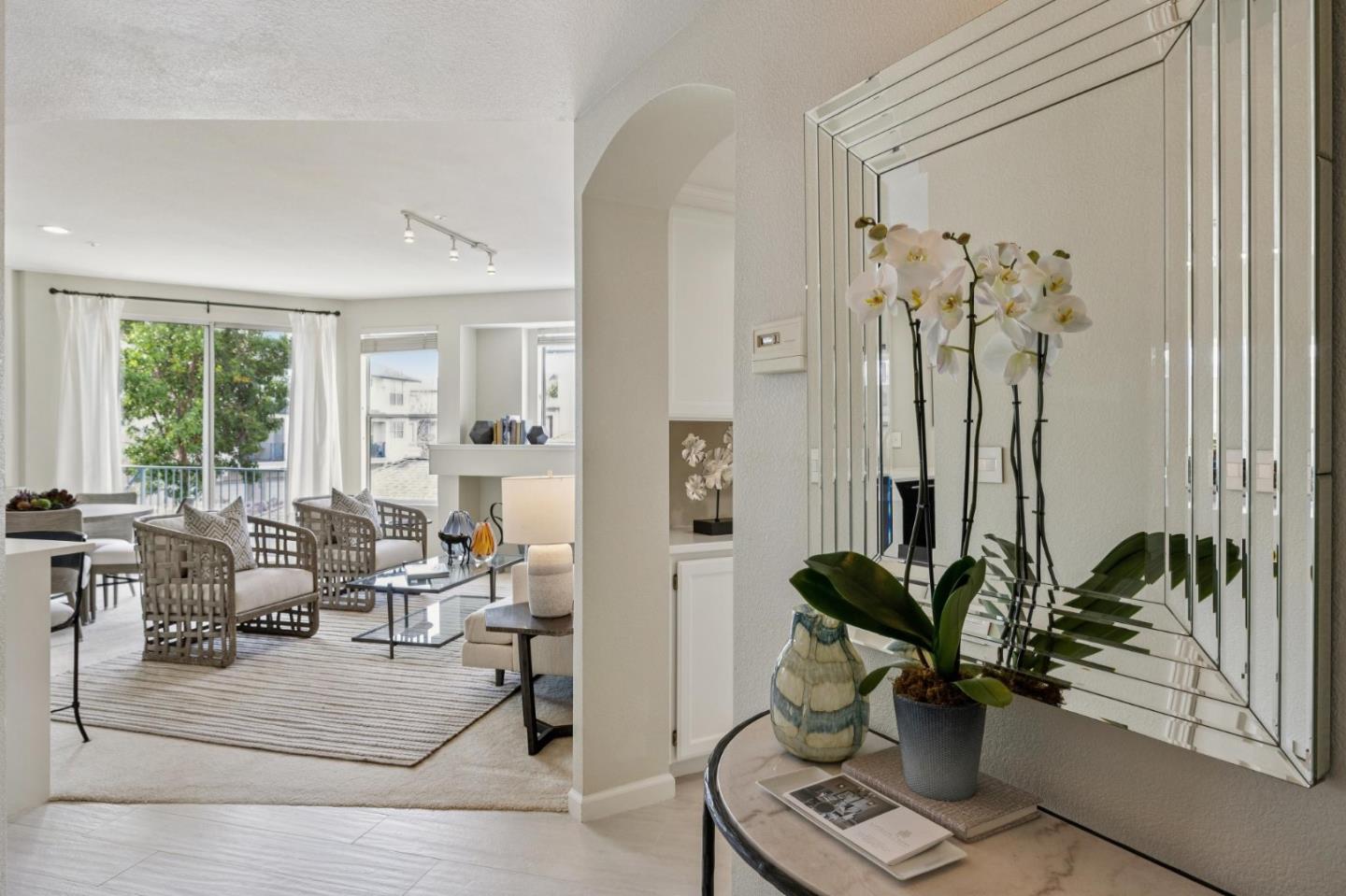 100 Baltic Circle 128