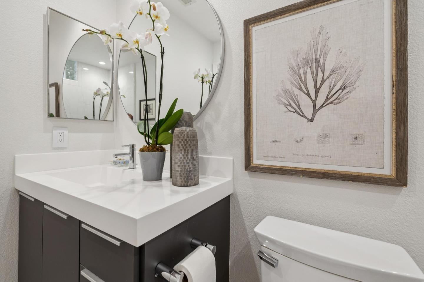 100 Baltic Circle 128