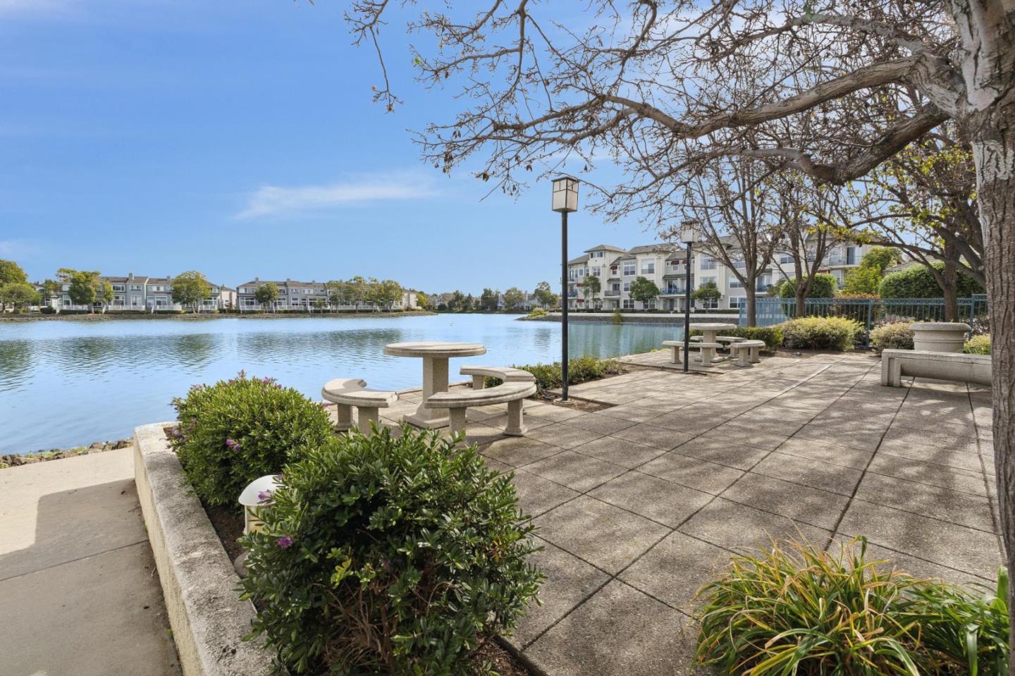 100 Baltic Circle 128