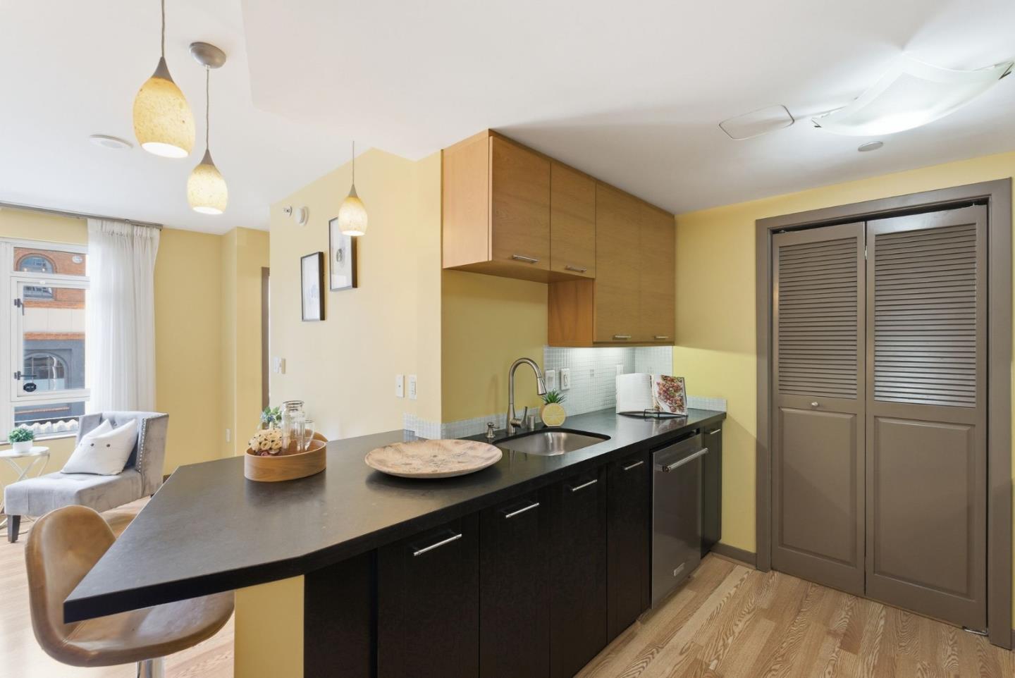 177 Townsend Street 237