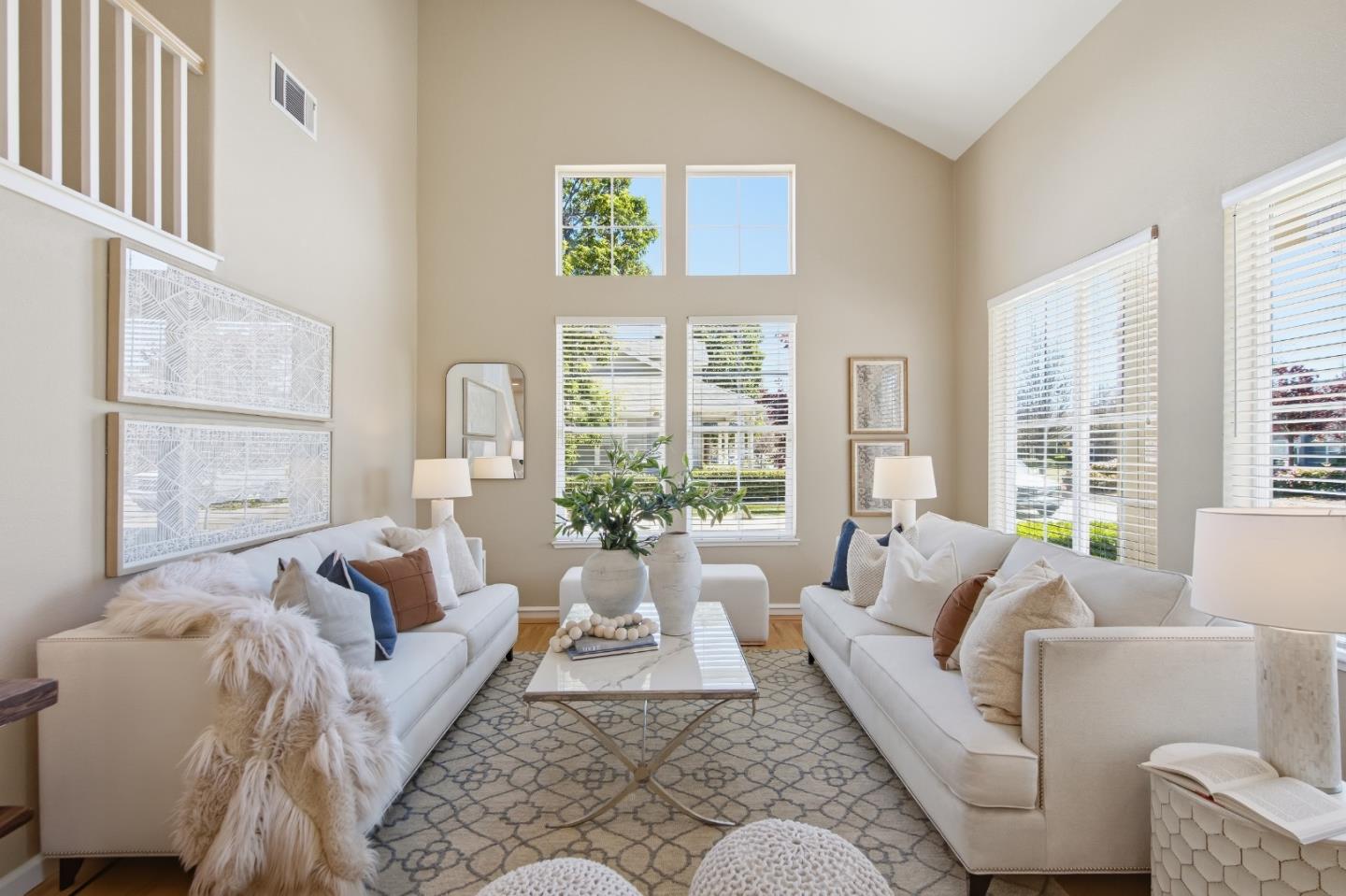 703 Lacewing Lane