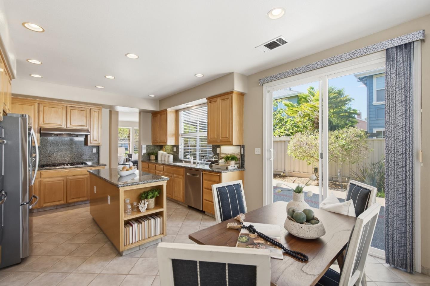 703 Lacewing Lane