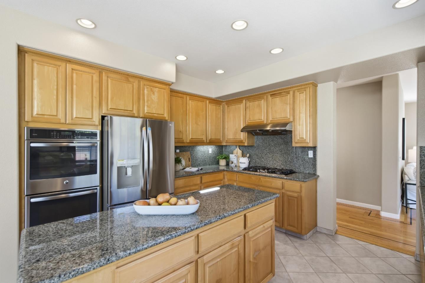 703 Lacewing Lane