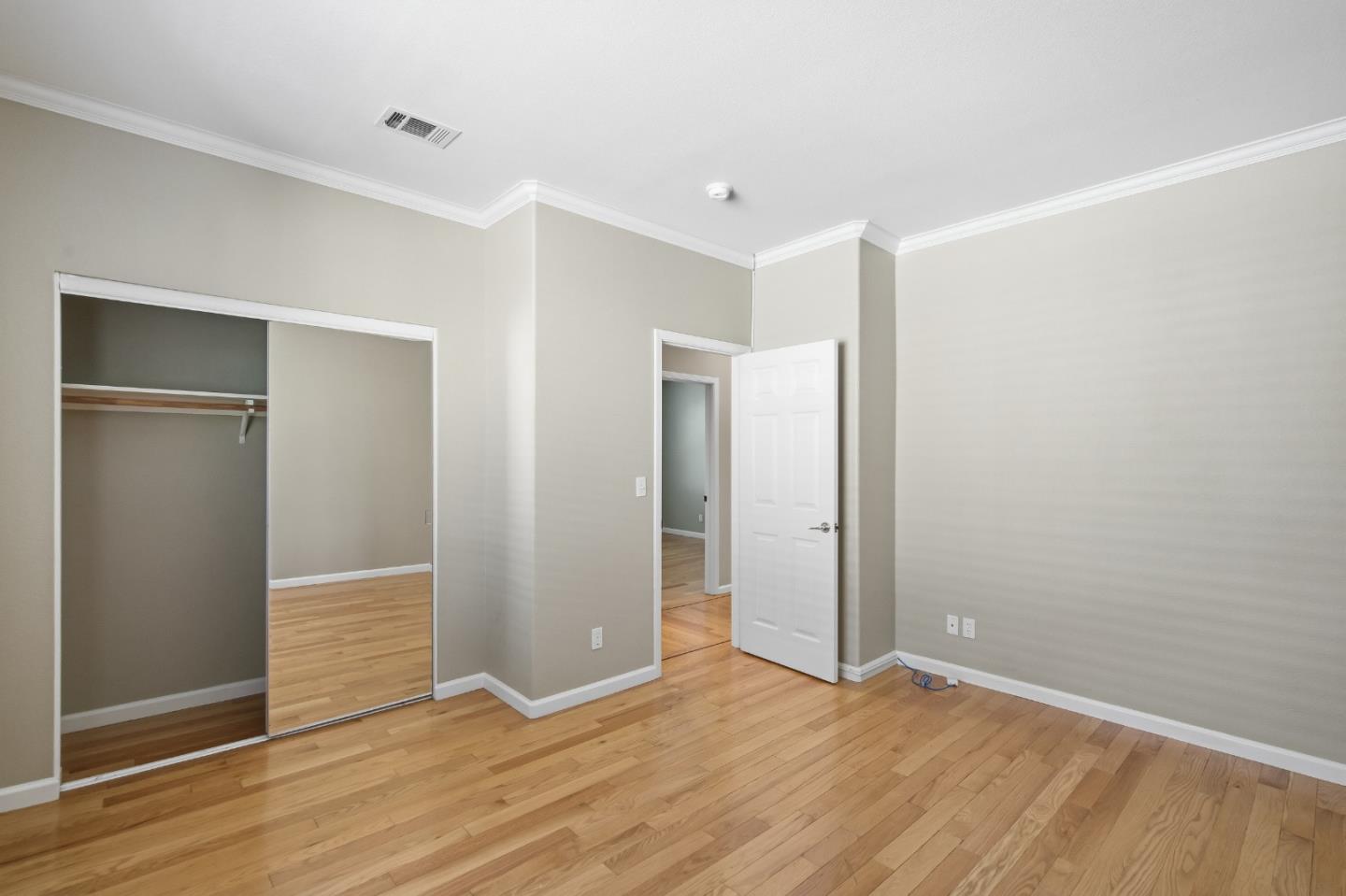 703 Lacewing Lane