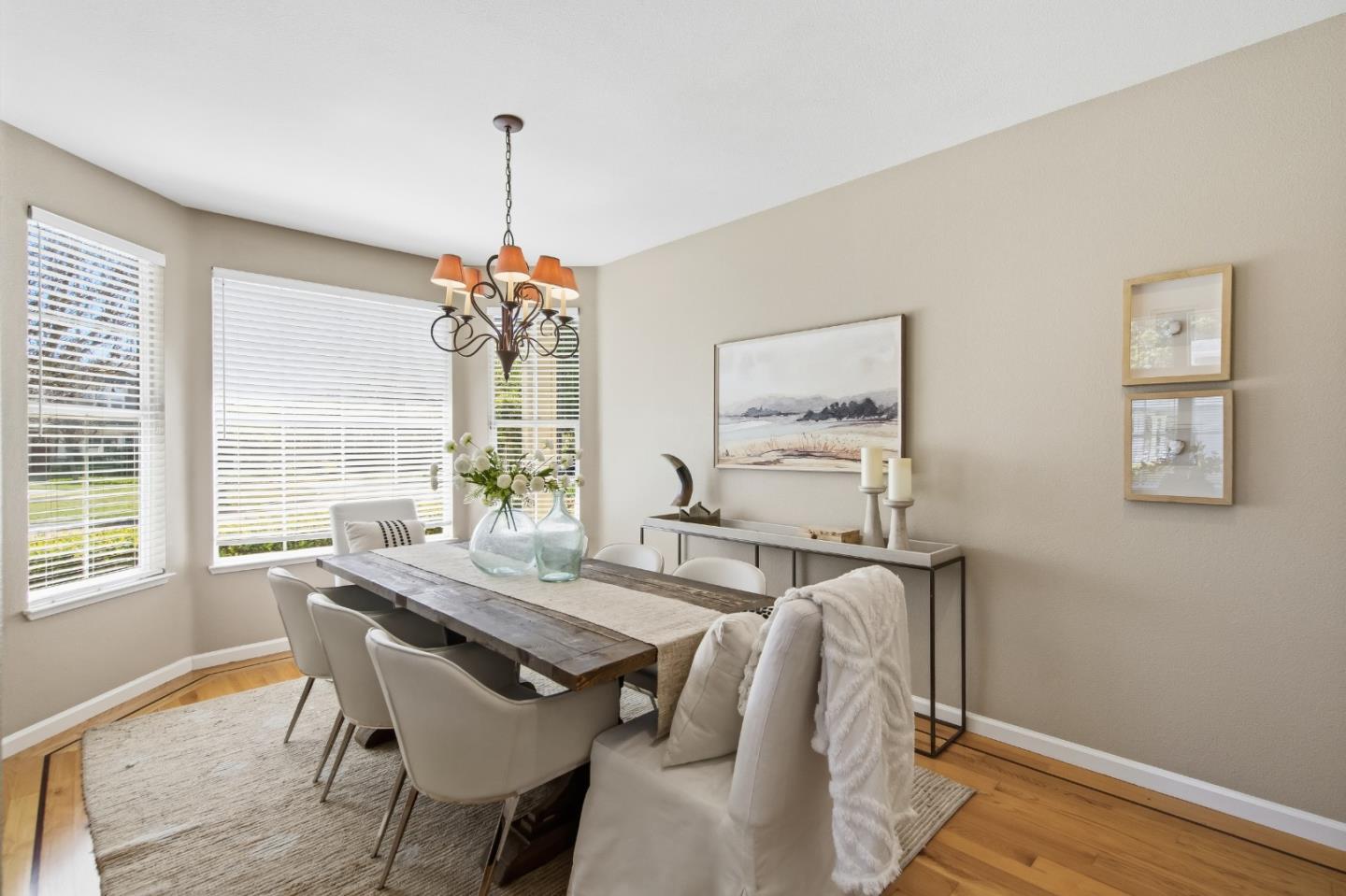 703 Lacewing Lane