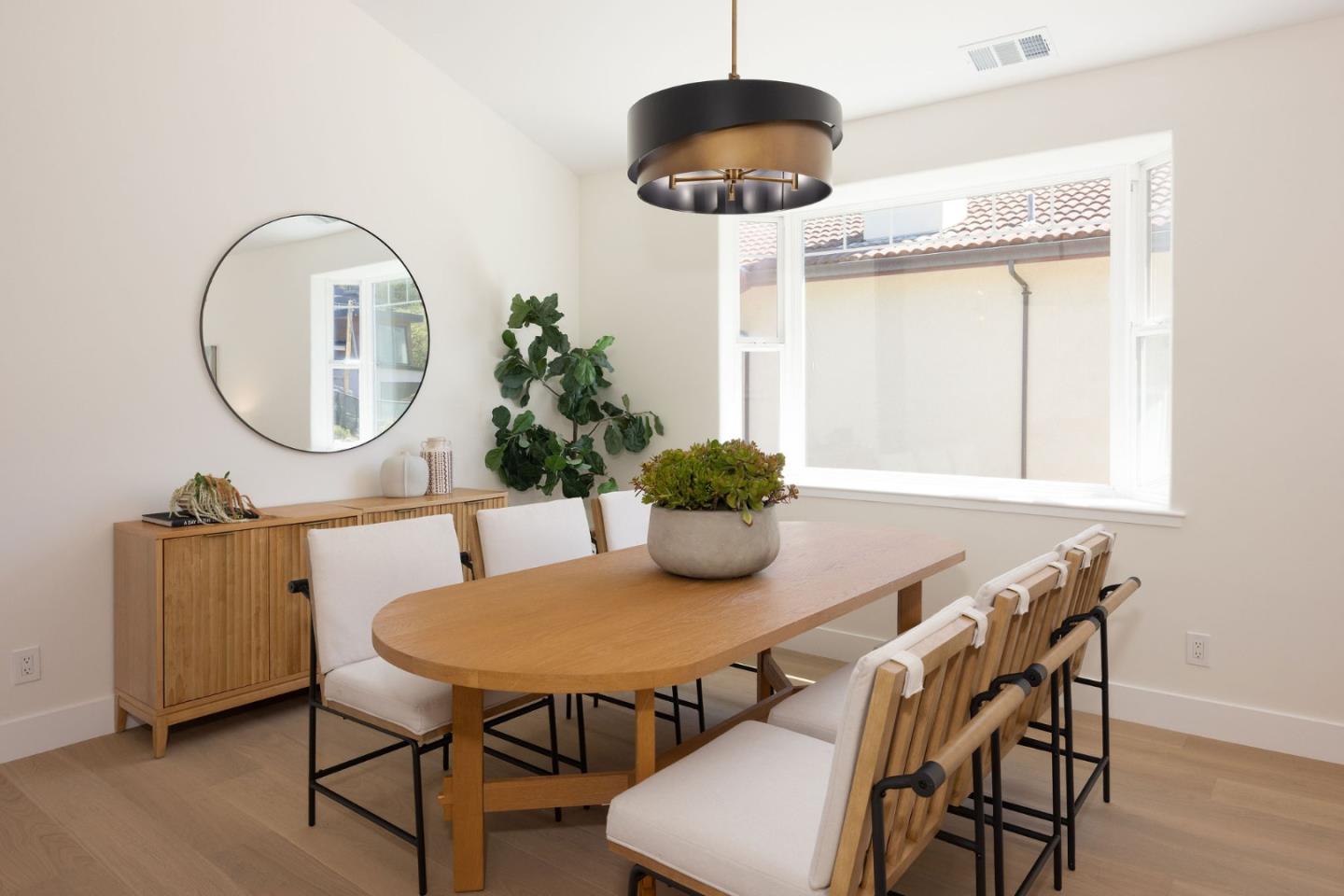 525 5th Street