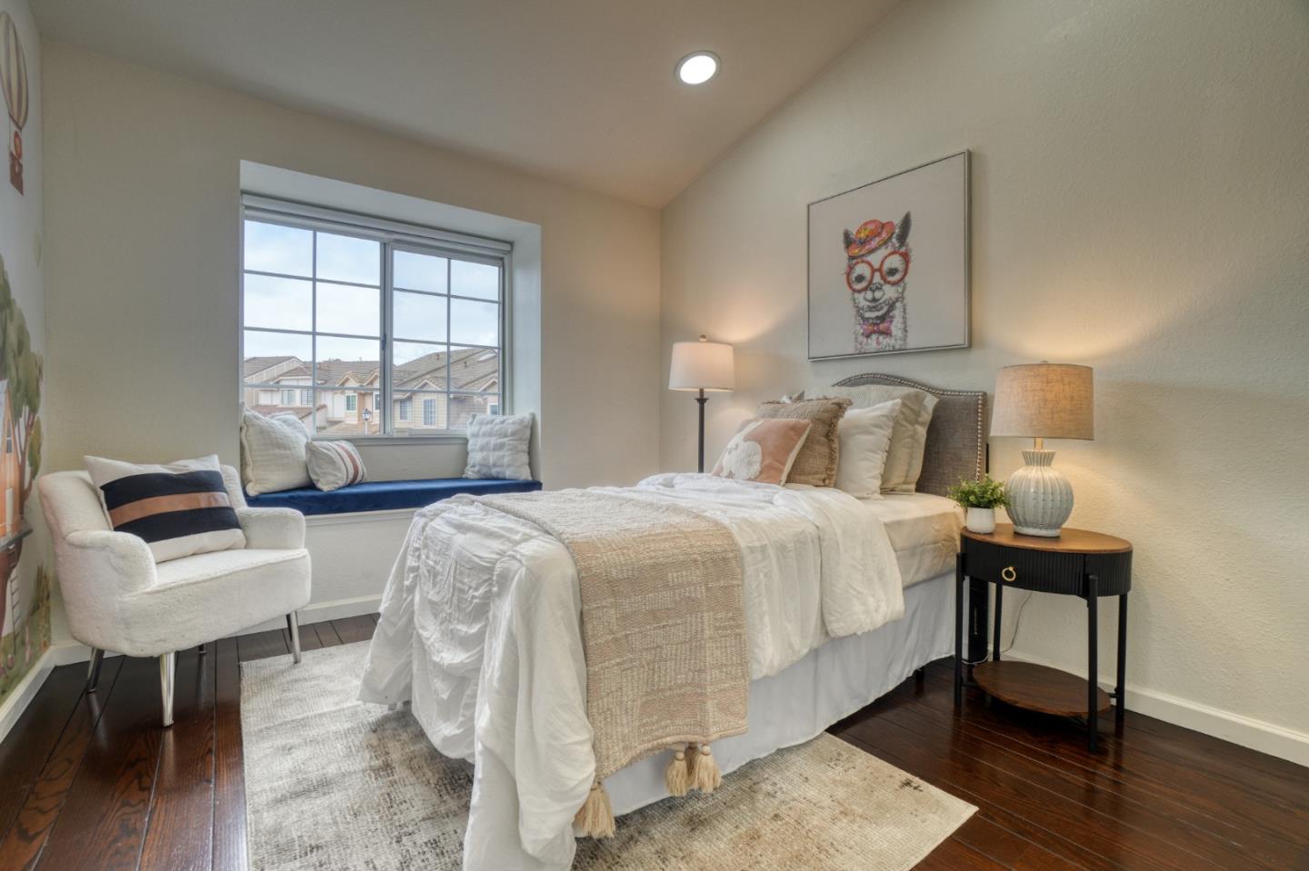 15 Amy Dr